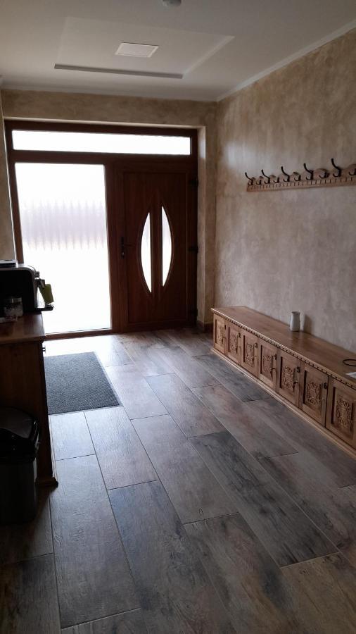 Hotel Kincsem Vendeghaz à Szilvásvárad Extérieur photo